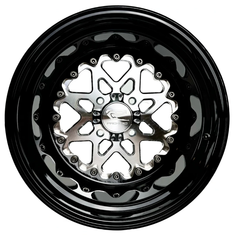 Packard V2 Superstar aircraft wheel detail